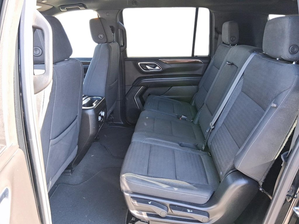2024 GMC Yukon XL 4WD 4dr SLE in Stratford, Ontario - 9 - w1024h768px