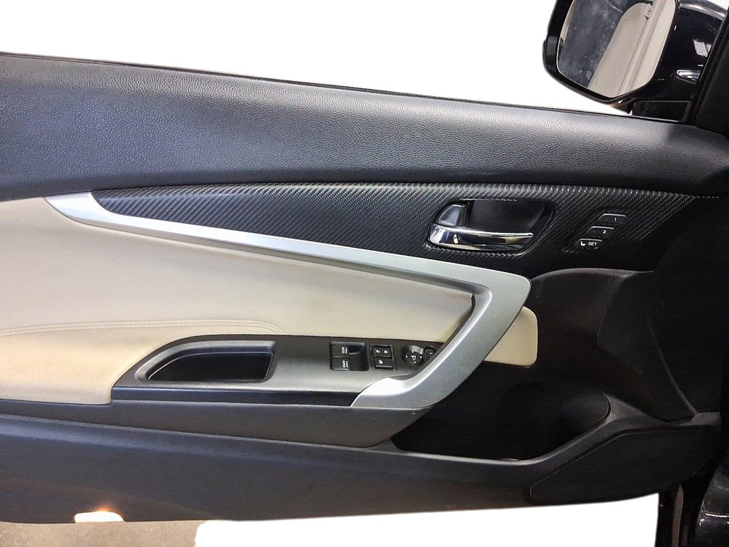 2015 Honda Accord Cpe EX-L V6 Navi at in Stratford, Ontario - 11 - w1024h768px