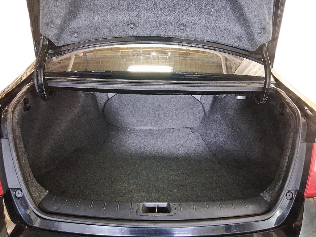 2015 Honda Accord Cpe EX-L V6 Navi at in Stratford, Ontario - 6 - w1024h768px