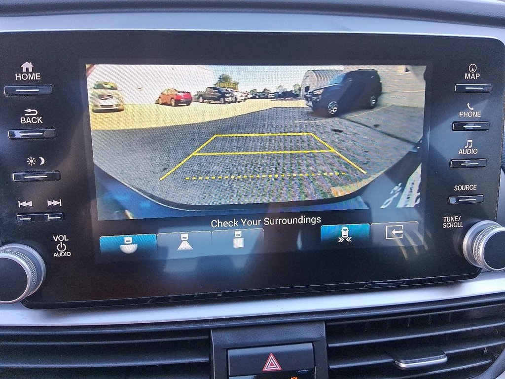 2019 Honda Accord Sedan 2.0 Touring 10AT in Stratford, Ontario - 17 - w1024h768px