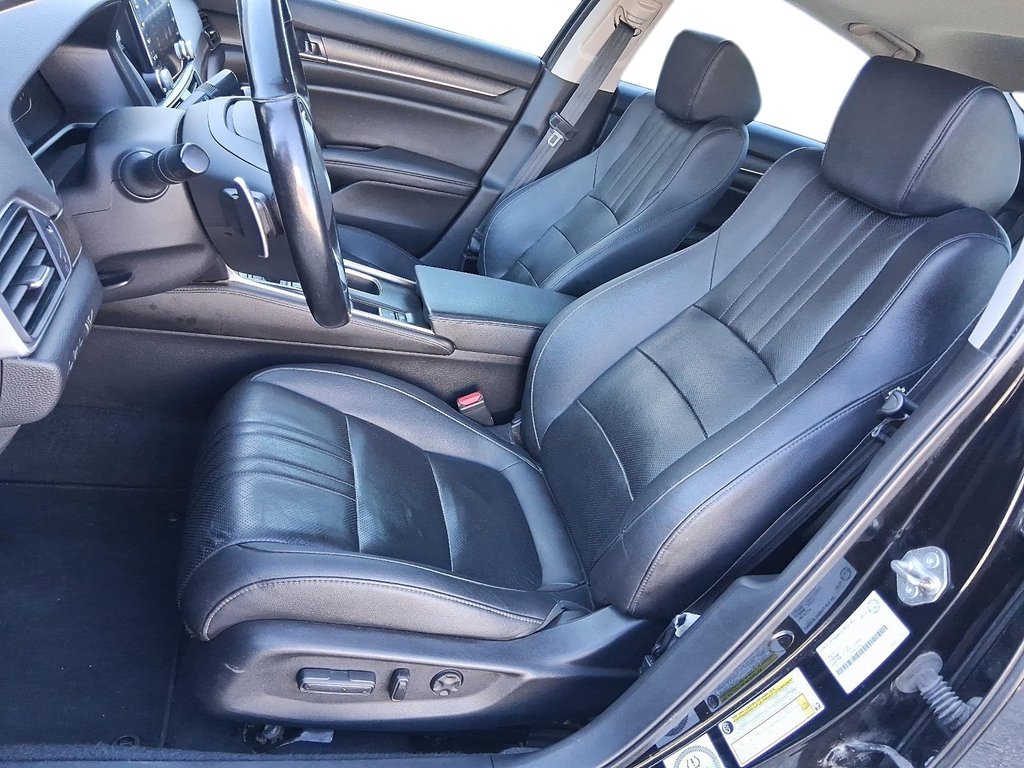 2019 Honda Accord Sedan 2.0 Touring 10AT in Stratford, Ontario - 9 - w1024h768px