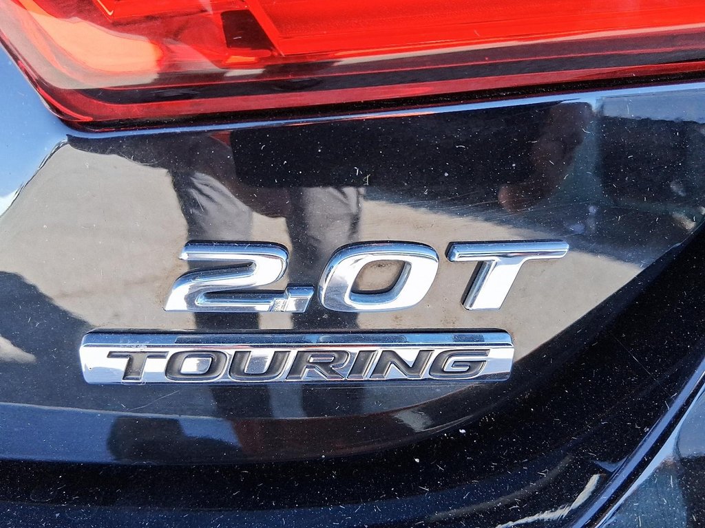 2019 Honda Accord Sedan 2.0 Touring 10AT in Stratford, Ontario - 8 - w1024h768px