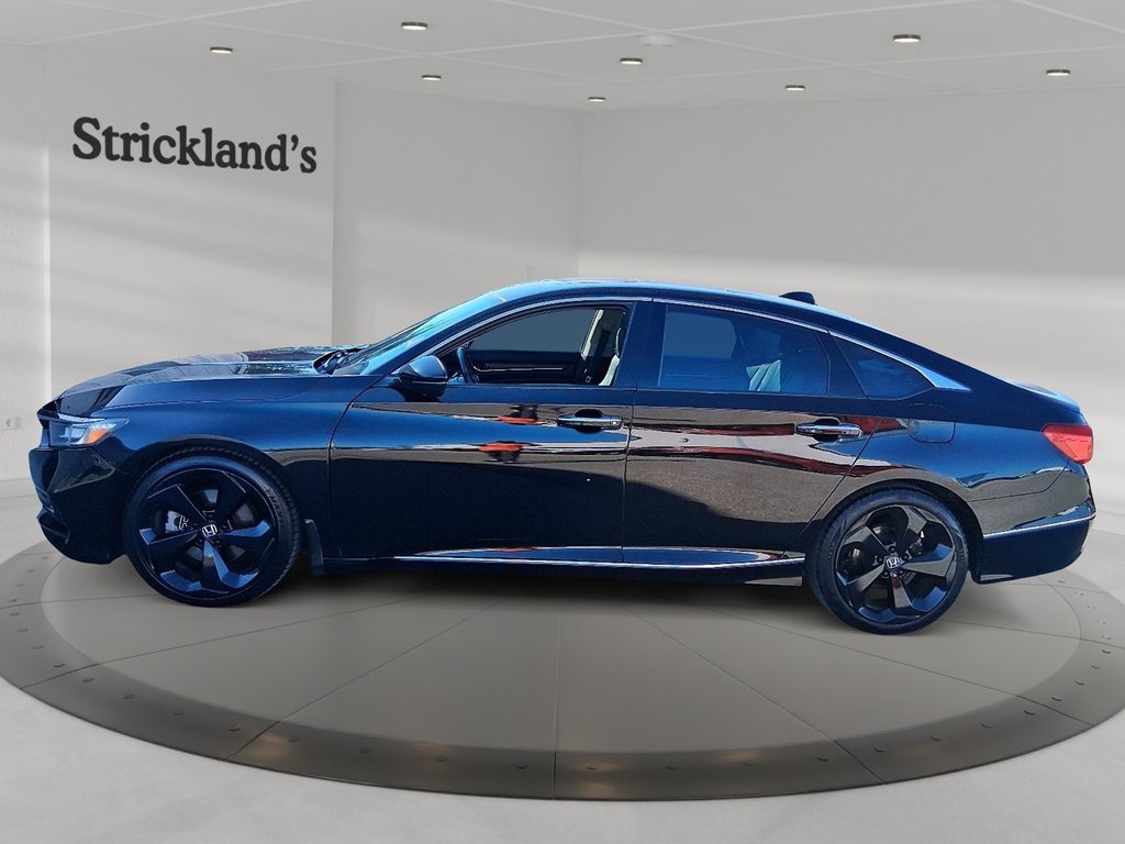 2019 Honda Accord Sedan 2.0 Touring 10AT in Stratford, Ontario - 5 - w1024h768px