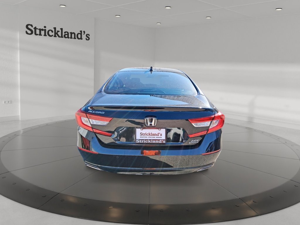 2019 Honda Accord Sedan 2.0 Touring 10AT in Stratford, Ontario - 3 - w1024h768px
