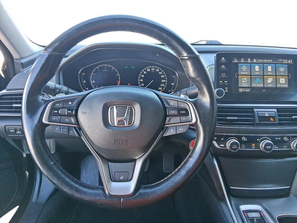 2019 Honda Accord Sedan 2.0 Touring 10AT in Stratford, Ontario - 12 - w1024h768px