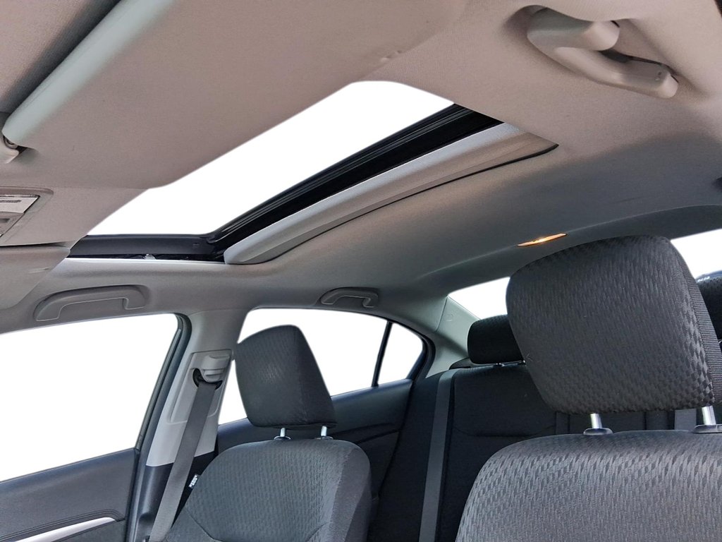 2015 Honda Civic Sedan EX CVT in Stratford, Ontario - 19 - w1024h768px