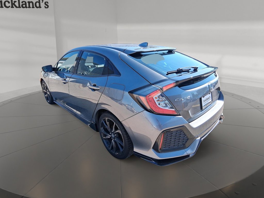 2017 Honda Civic Hatchback Sport HS CVT in Stratford, Ontario - 4 - w1024h768px
