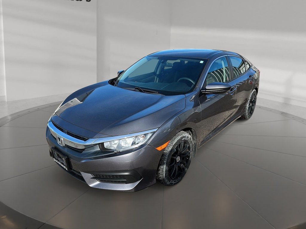 2018 Honda Civic Sedan LX 6MT in Stratford, Ontario - 1 - w1024h768px