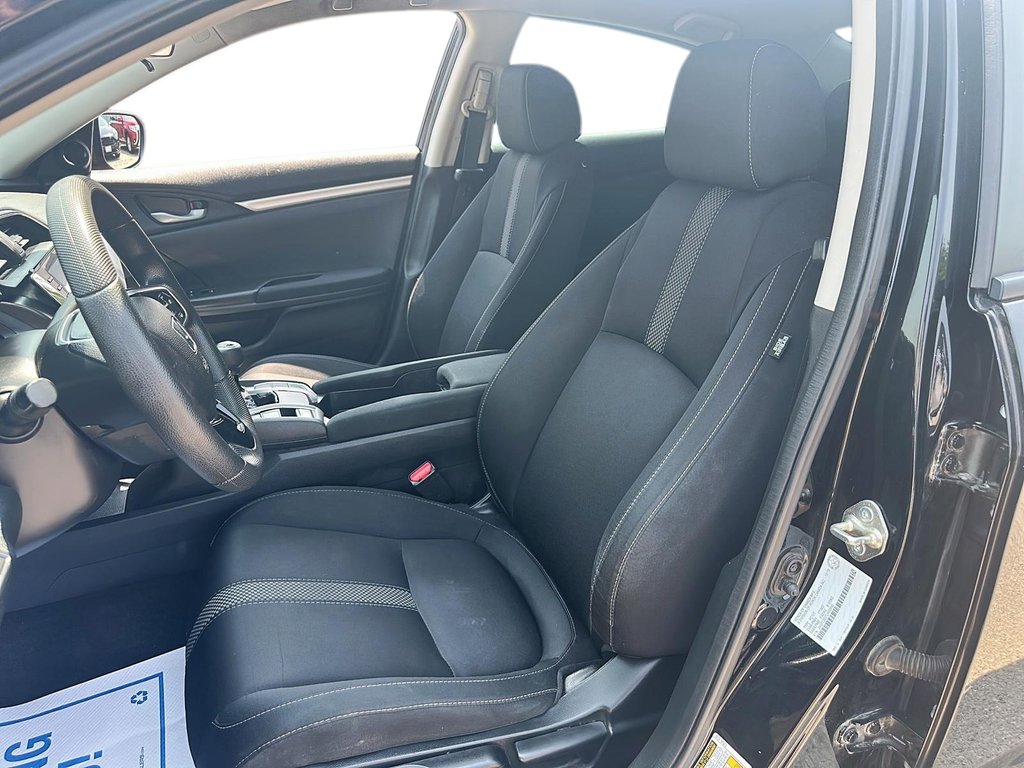 2020 Honda Civic Sedan LX 6MT in Stratford, Ontario - 8 - w1024h768px