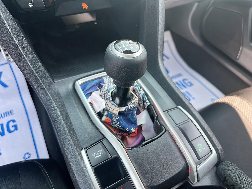2020 Honda Civic Sedan LX 6MT in Stratford, Ontario - 14 - w1024h768px