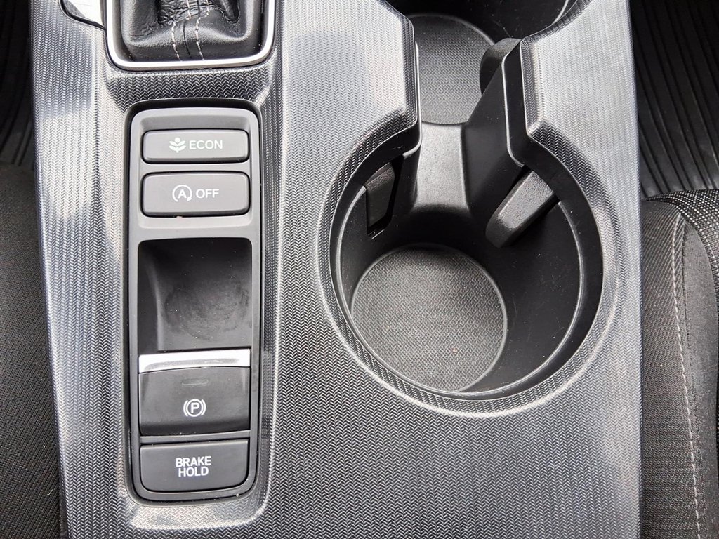 2022 Honda Civic Sedan LX CVT in Stratford, Ontario - 17 - w1024h768px