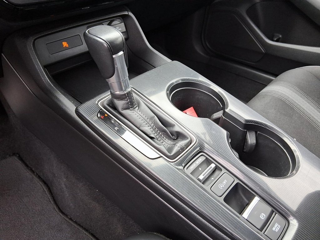 2022 Honda Civic Hatchback Sport CVT in Stratford, Ontario - 16 - w1024h768px