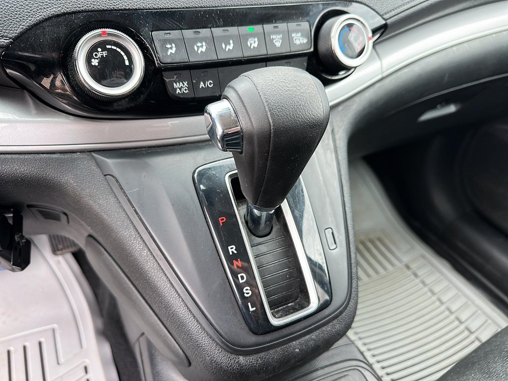 2015 Honda CR-V LX AWD in Stratford, Ontario - 14 - w1024h768px