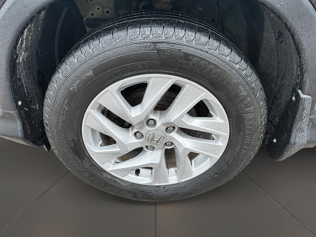 2015 Honda CR-V SE AWD in Stratford, Ontario - 7 - w1024h768px