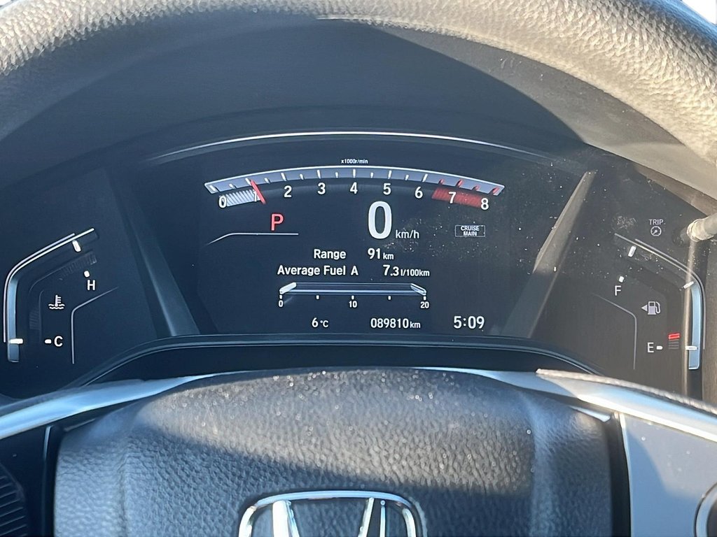 2018  CR-V LX 2WD in Stratford, Ontario - 10 - w1024h768px