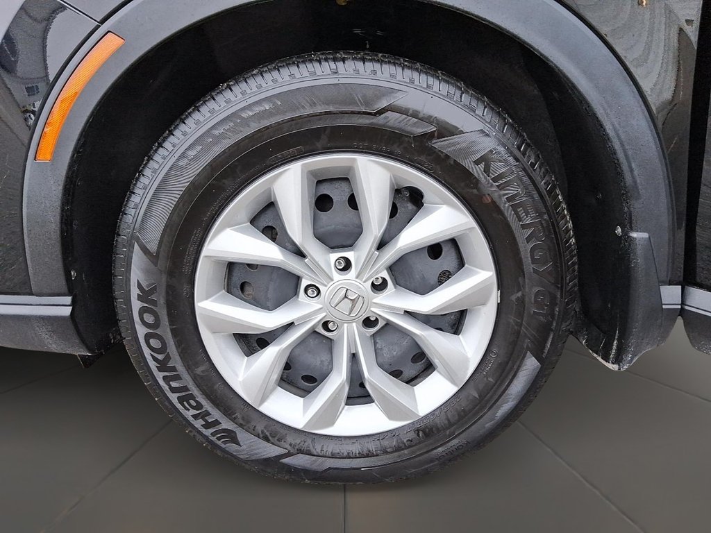 2025 Honda CR-V LX AWD in Stratford, Ontario - 7 - w1024h768px