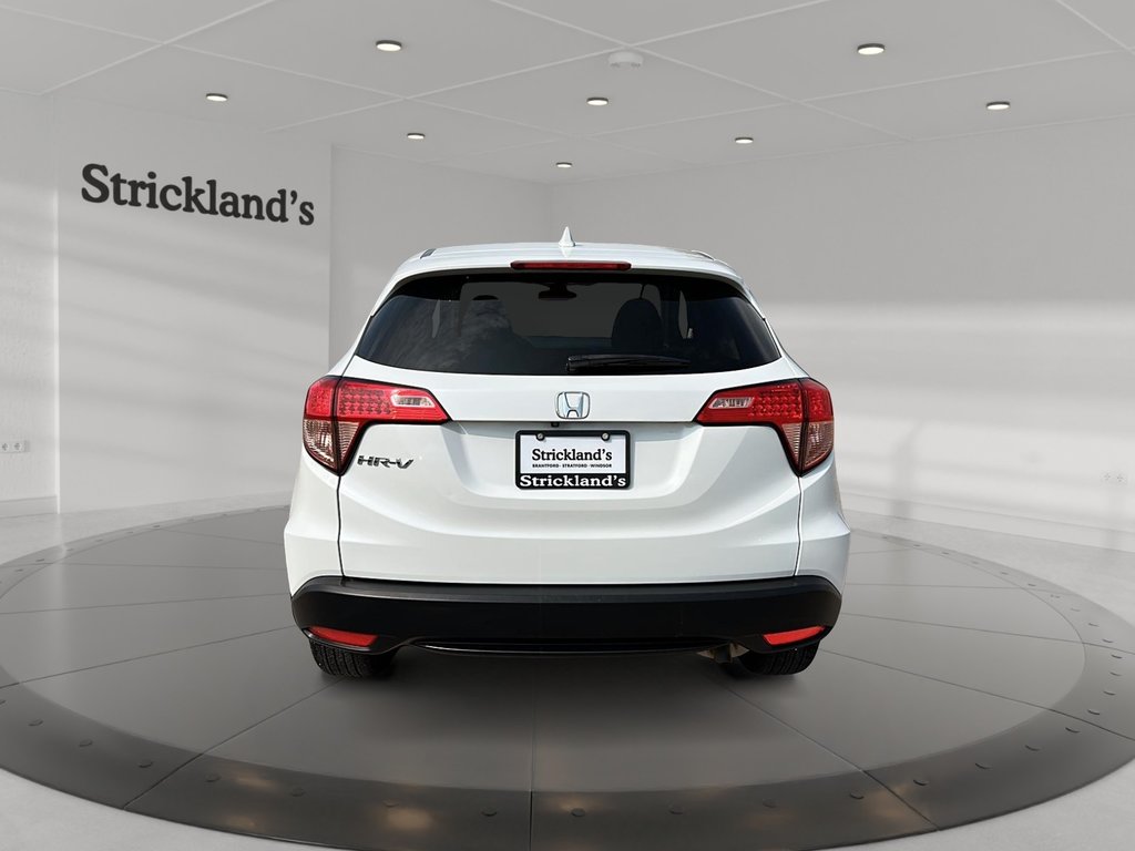 2018 Honda HR-V EX 2WD CVT in Stratford, Ontario - 3 - w1024h768px