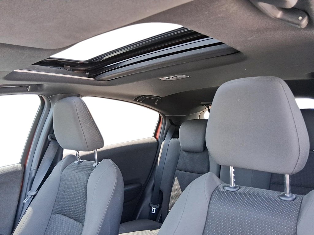 2021 Honda HR-V Sport 4WD in Stratford, Ontario - 18 - w1024h768px