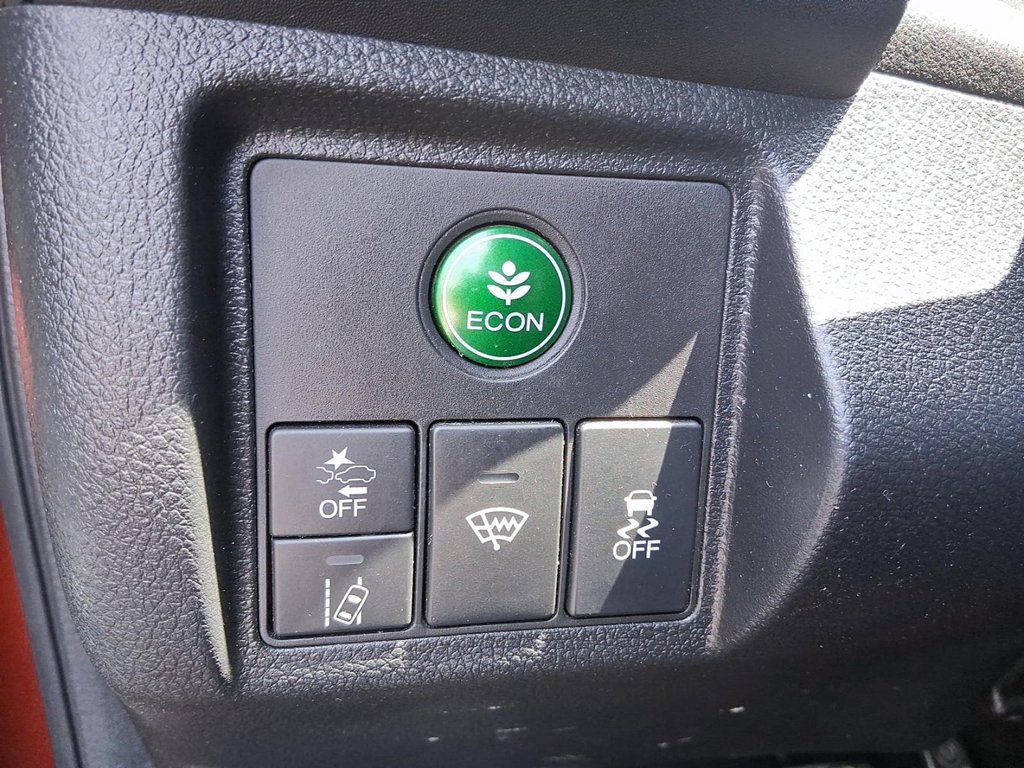 2021 Honda HR-V Sport 4WD in Stratford, Ontario - 17 - w1024h768px