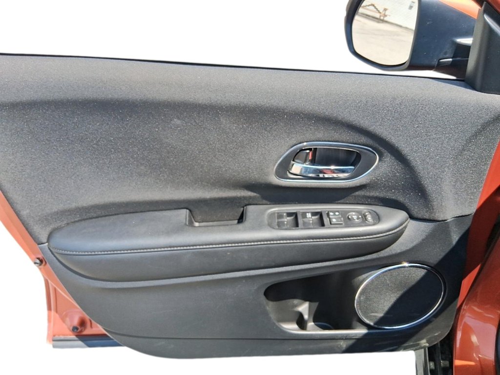 2021 Honda HR-V Sport 4WD in Stratford, Ontario - 11 - w1024h768px
