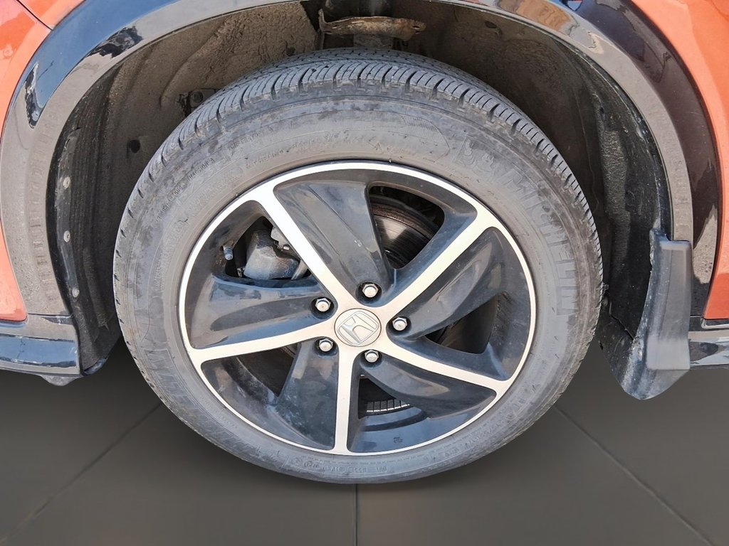 2021 Honda HR-V Sport 4WD in Stratford, Ontario - 7 - w1024h768px