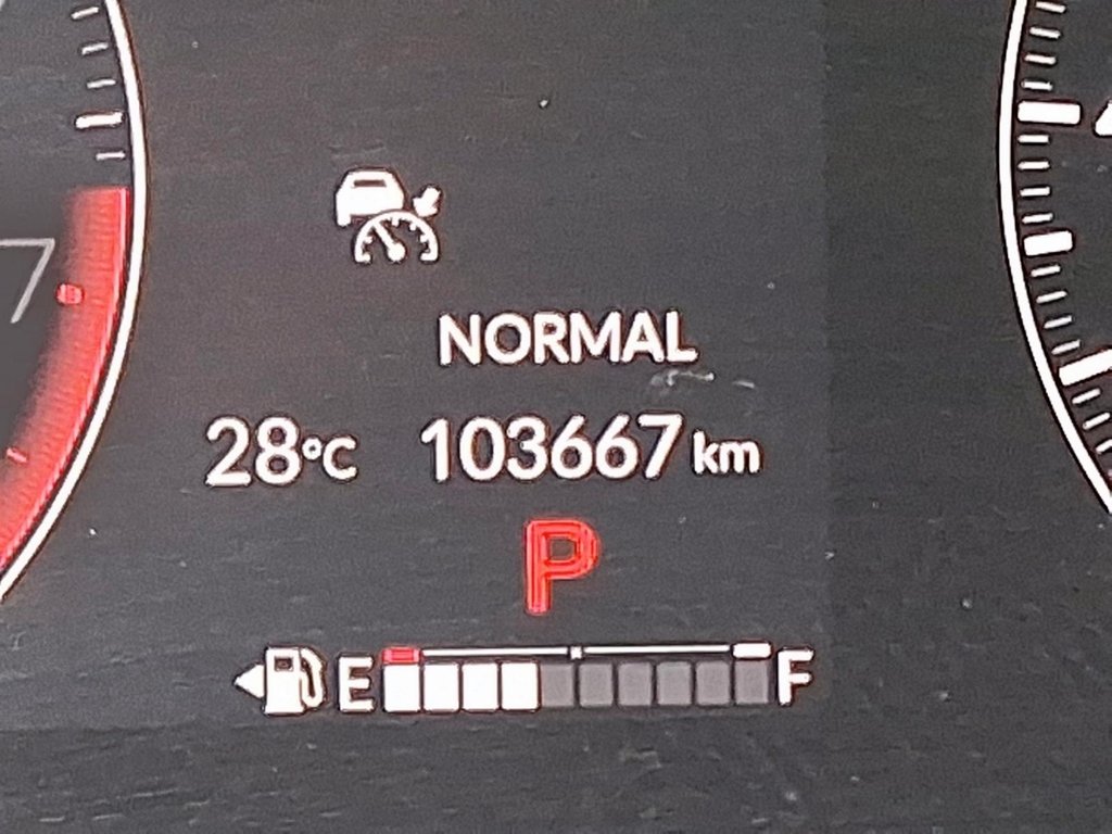 2023 Honda HR-V EX-L Navi 4WD CVT in Stratford, Ontario - 13 - w1024h768px
