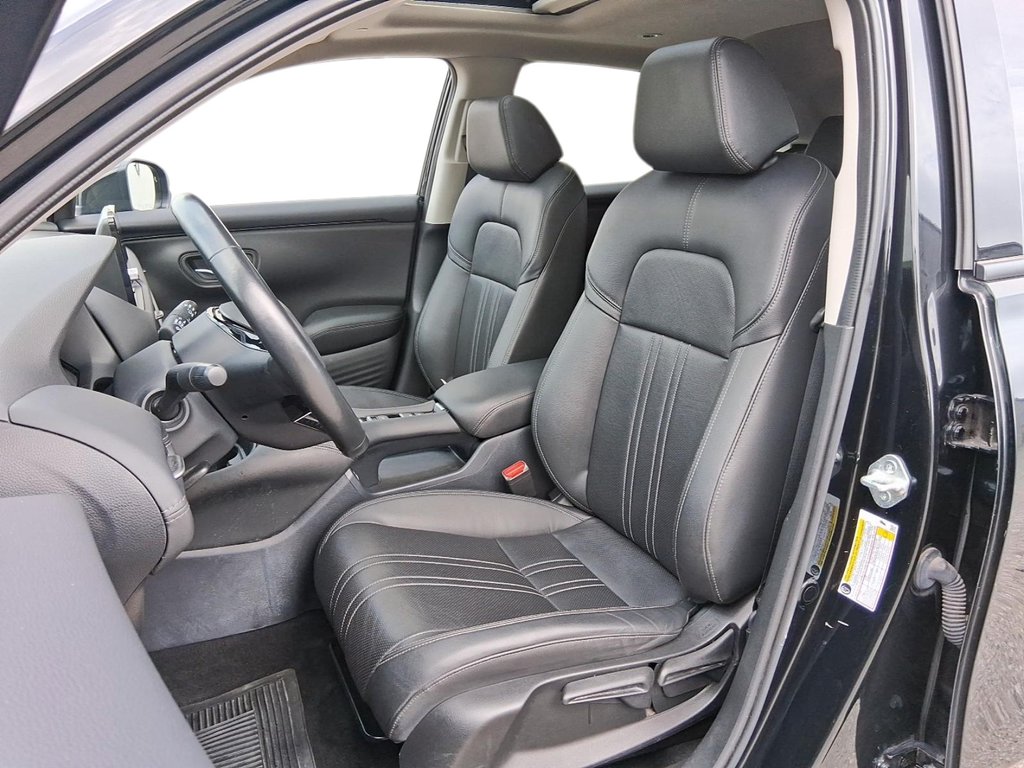 2023 Honda HR-V EX-L Navi 4WD CVT in Stratford, Ontario - 8 - w1024h768px