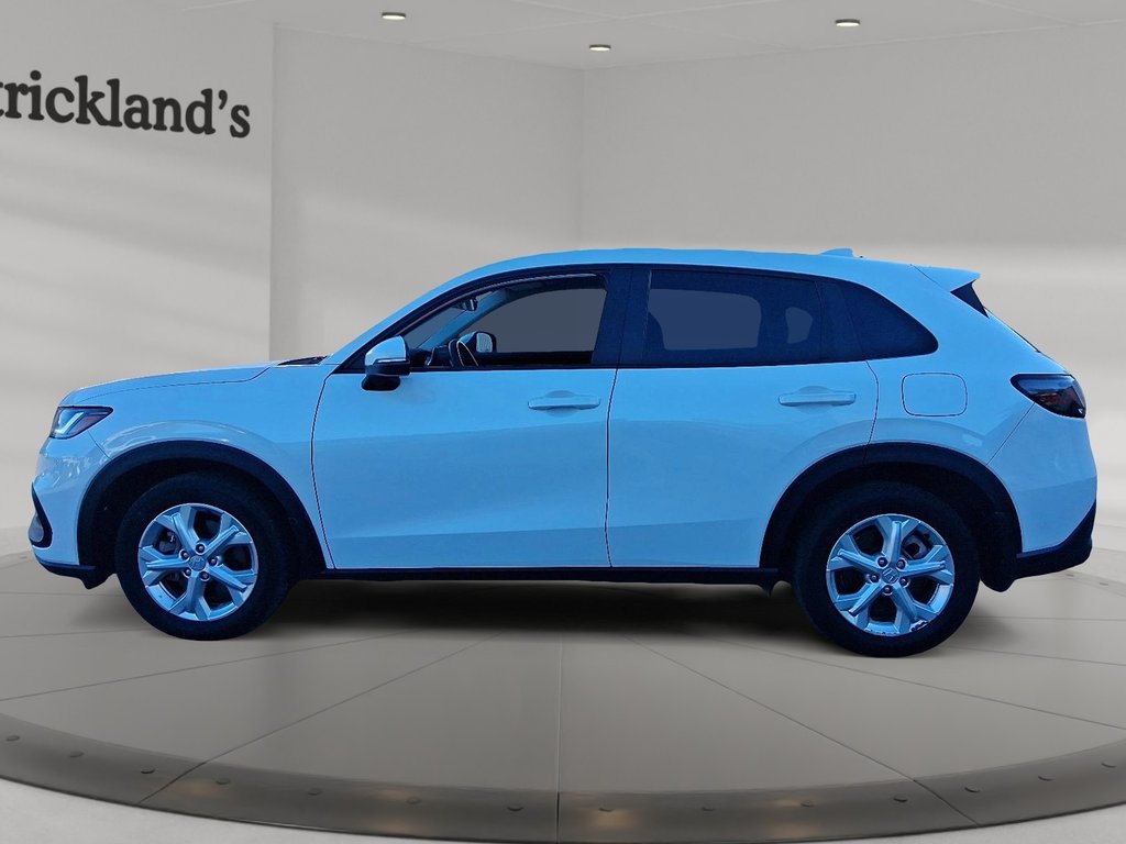 2024 Honda HR-V LX-B AWD CVT in Stratford, Ontario - 5 - w1024h768px