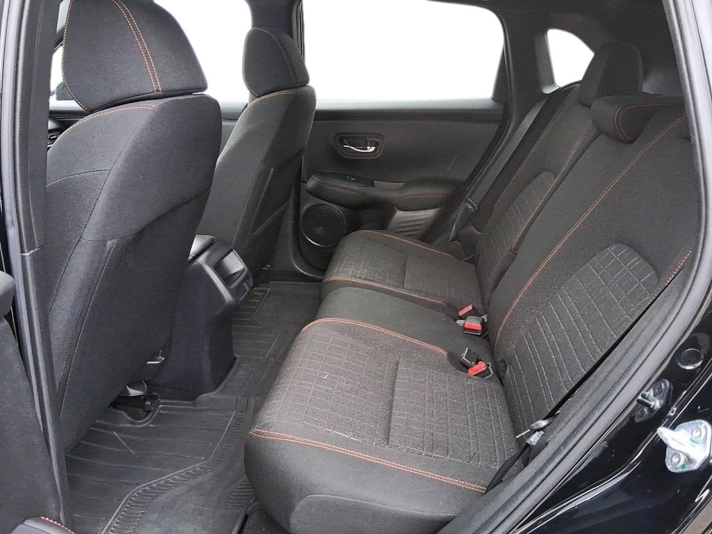 2024 Honda HR-V Sport-B AWD CVT in Stratford, Ontario - 9 - w1024h768px