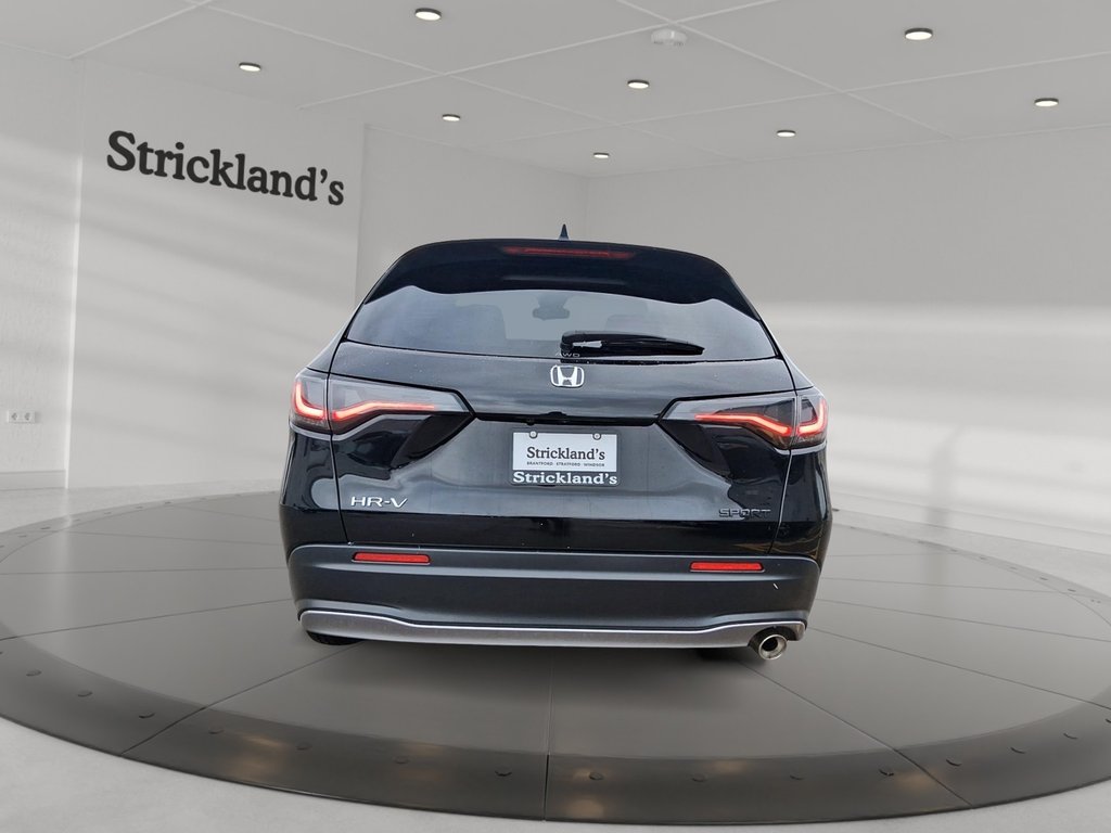 2024 Honda HR-V Sport-B AWD CVT in Stratford, Ontario - 3 - w1024h768px