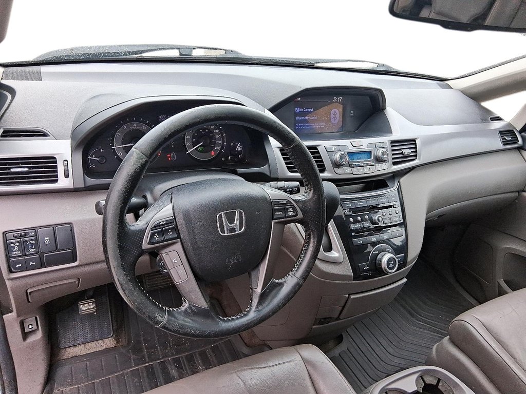 2013 Honda Odyssey EX-L Res in Stratford, Ontario - 10 - w1024h768px