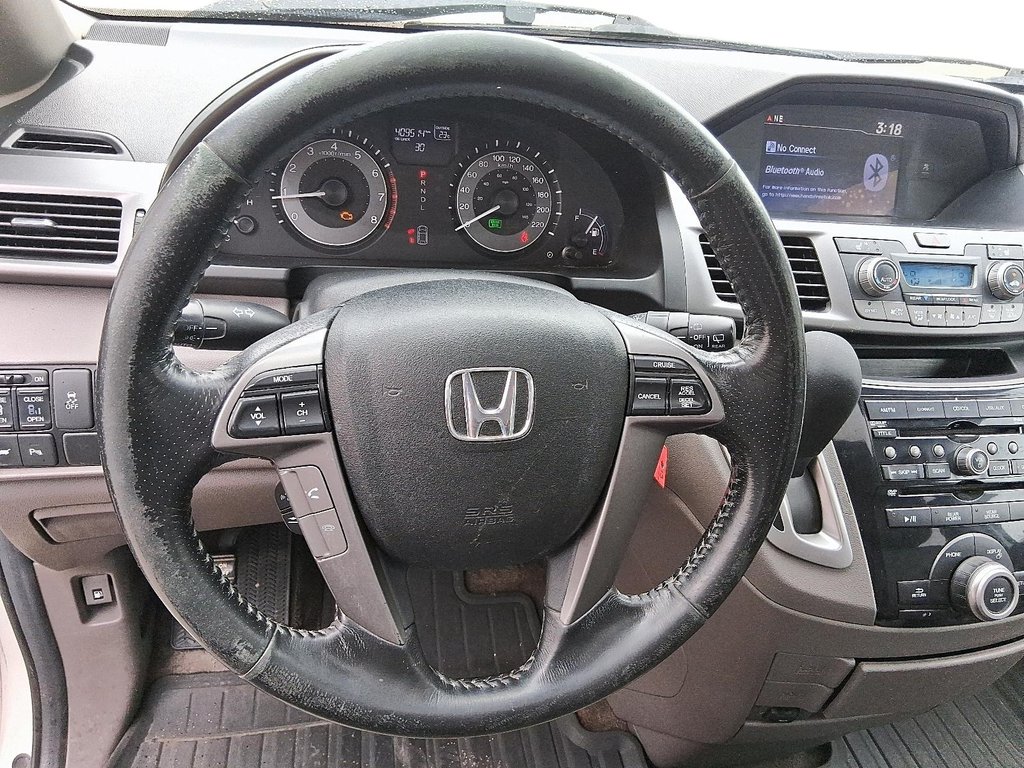 2013 Honda Odyssey EX-L Res in Stratford, Ontario - 12 - w1024h768px