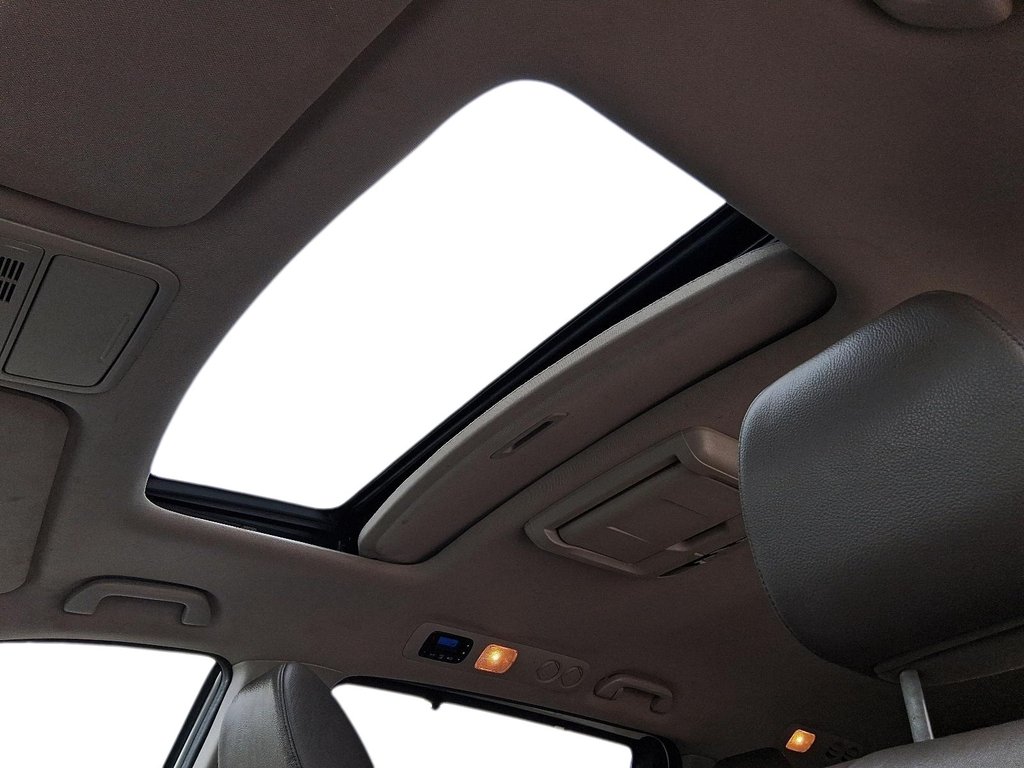 2013 Honda Odyssey EX-L Res in Stratford, Ontario - 17 - w1024h768px