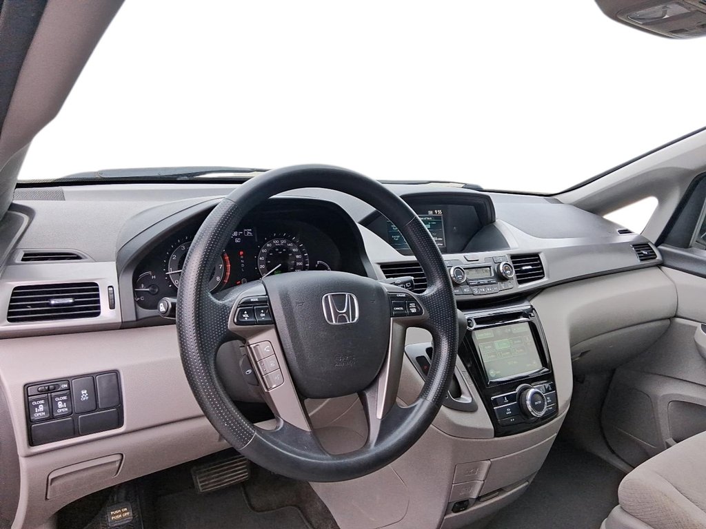 2016 Honda Odyssey EX in Stratford, Ontario - 11 - w1024h768px
