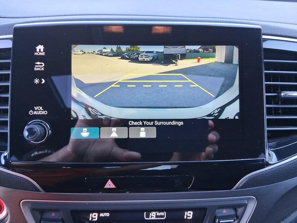 2021 Honda Passport Sport in Stratford, Ontario - 16 - w1024h768px