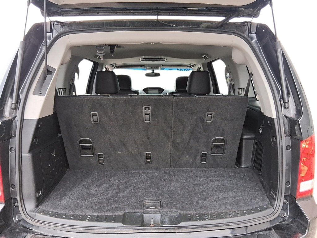2010 Honda Pilot Touring 4WD 5AT in Stratford, Ontario - 6 - w1024h768px