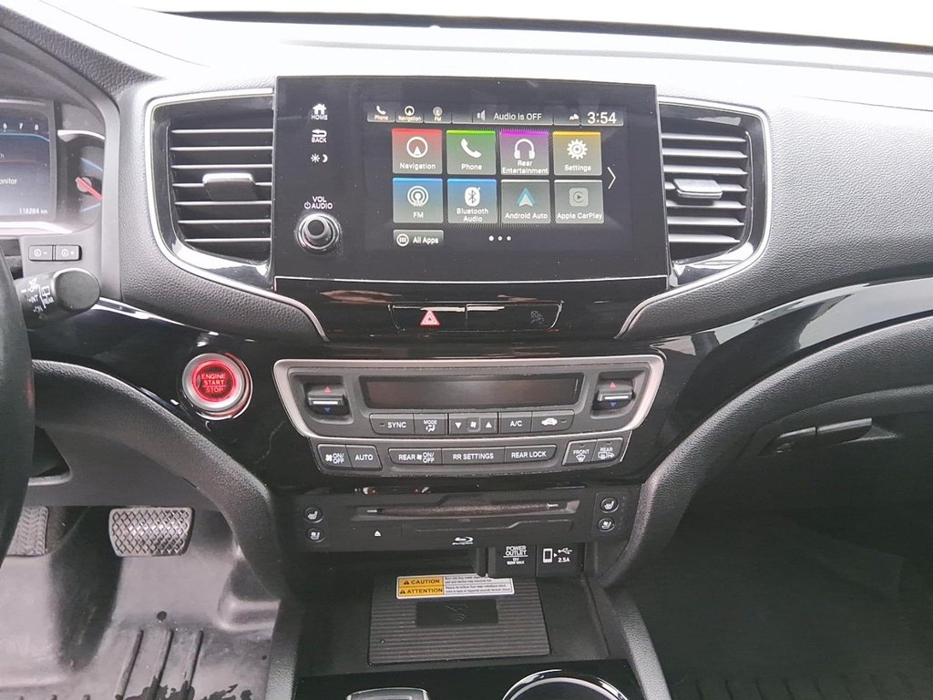 2019 Honda Pilot Touring 8P 9AT in Stratford, Ontario - 16 - w1024h768px