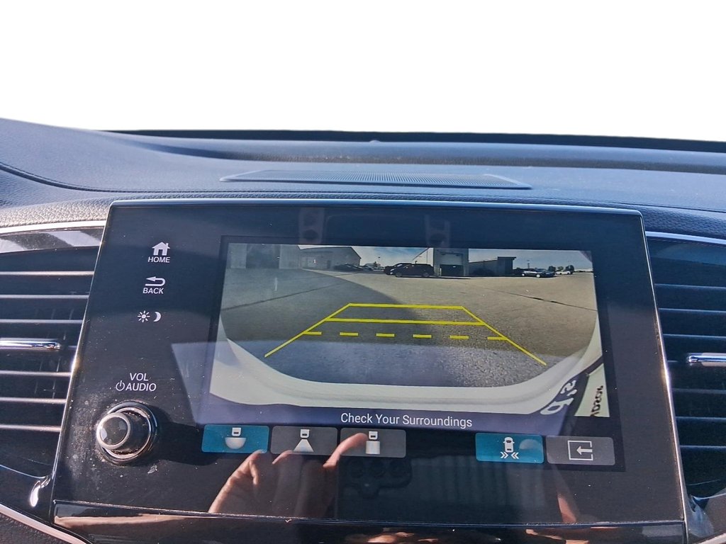 2022 Honda Pilot Black Edition AWD in Stratford, Ontario - 23 - w1024h768px