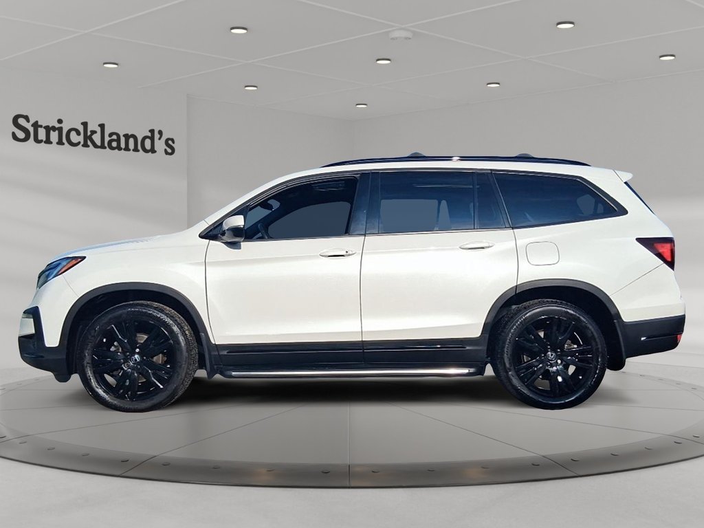 2022 Honda Pilot Black Edition AWD in Stratford, Ontario - 5 - w1024h768px