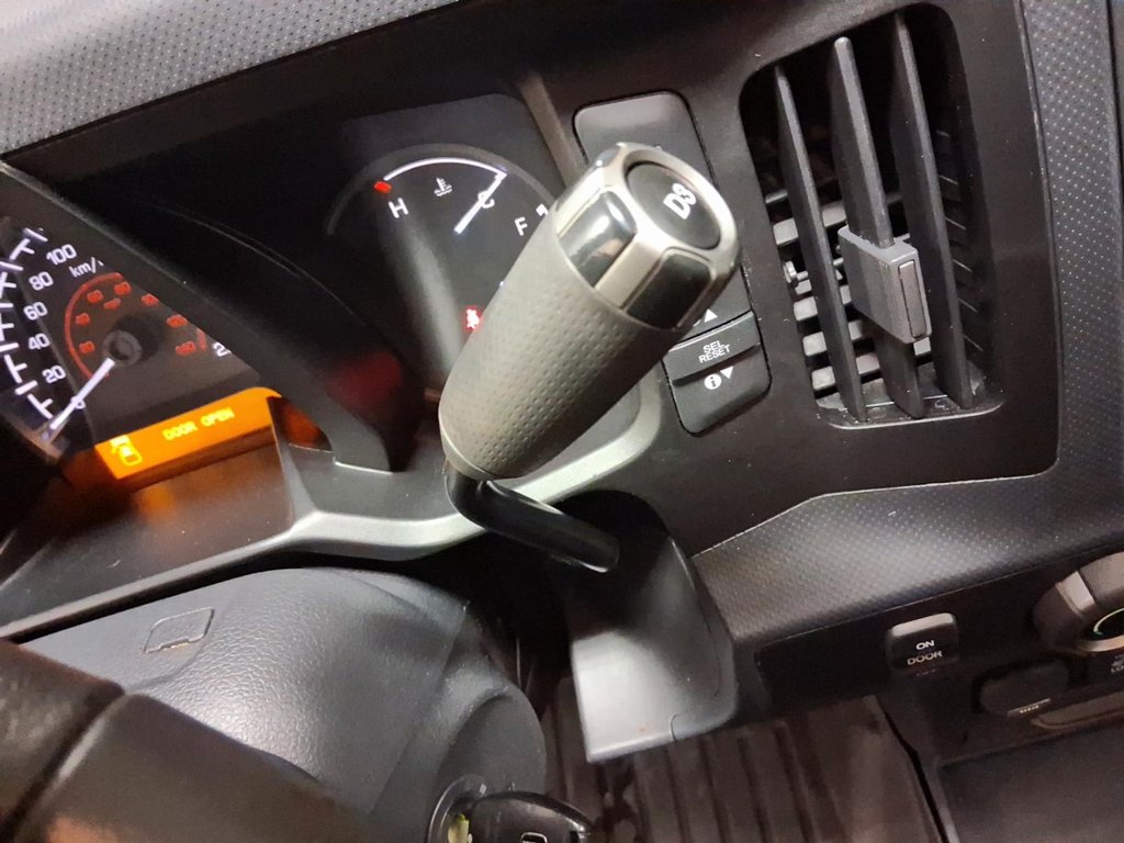 2013 Honda Ridgeline Touring in Stratford, Ontario - 16 - w1024h768px