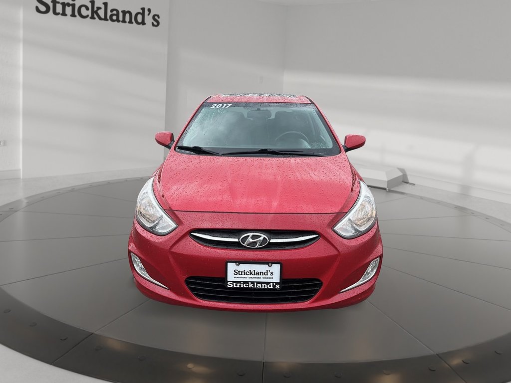 2017 Hyundai Accent (5) SE in Stratford, Ontario - 2 - w1024h768px