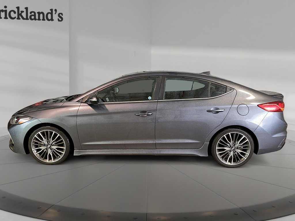 2018  Elantra GT Sport MT in Stratford, Ontario - 5 - w1024h768px