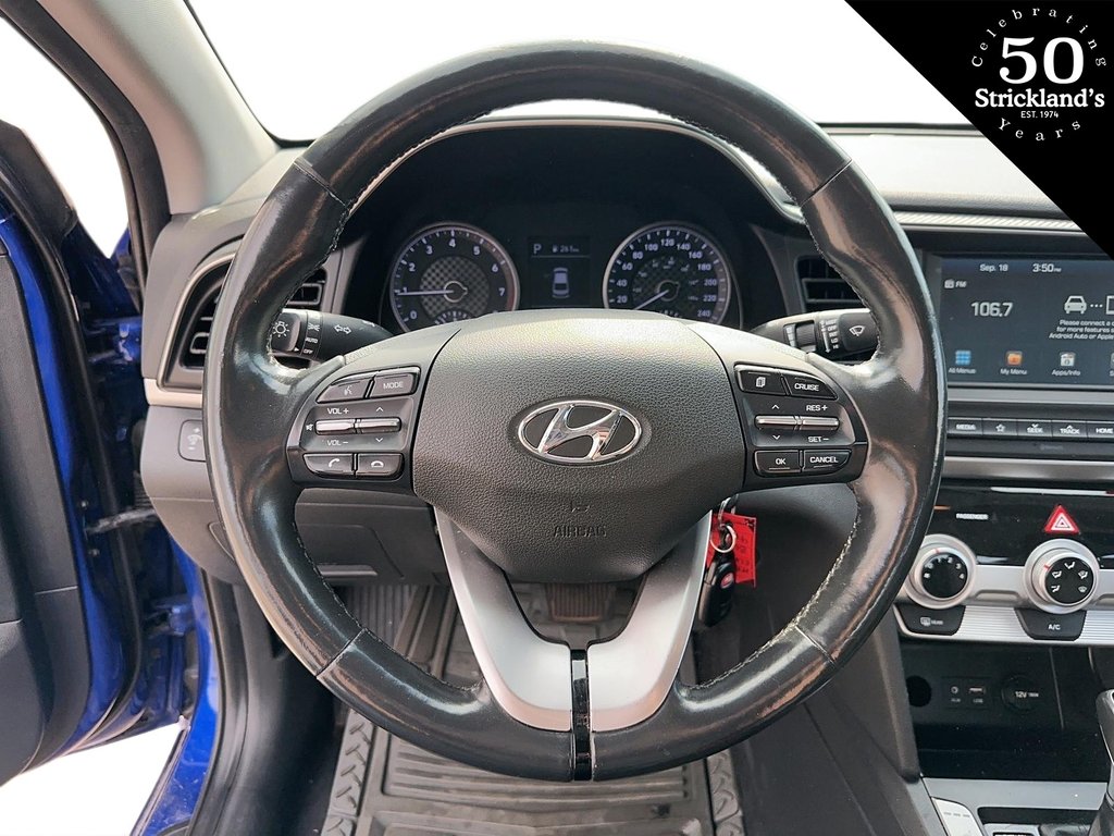 2020  Elantra Sedan Preferred IVT in Stratford, Ontario - 10 - w1024h768px