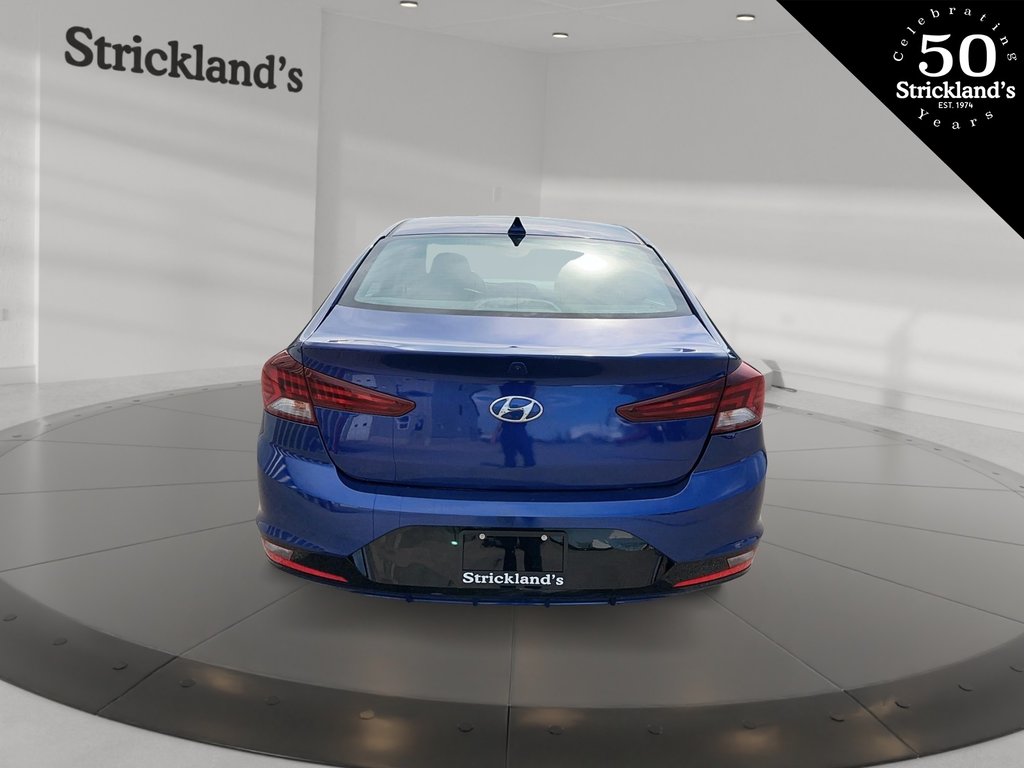 2020  Elantra Sedan Preferred IVT in Stratford, Ontario - 3 - w1024h768px