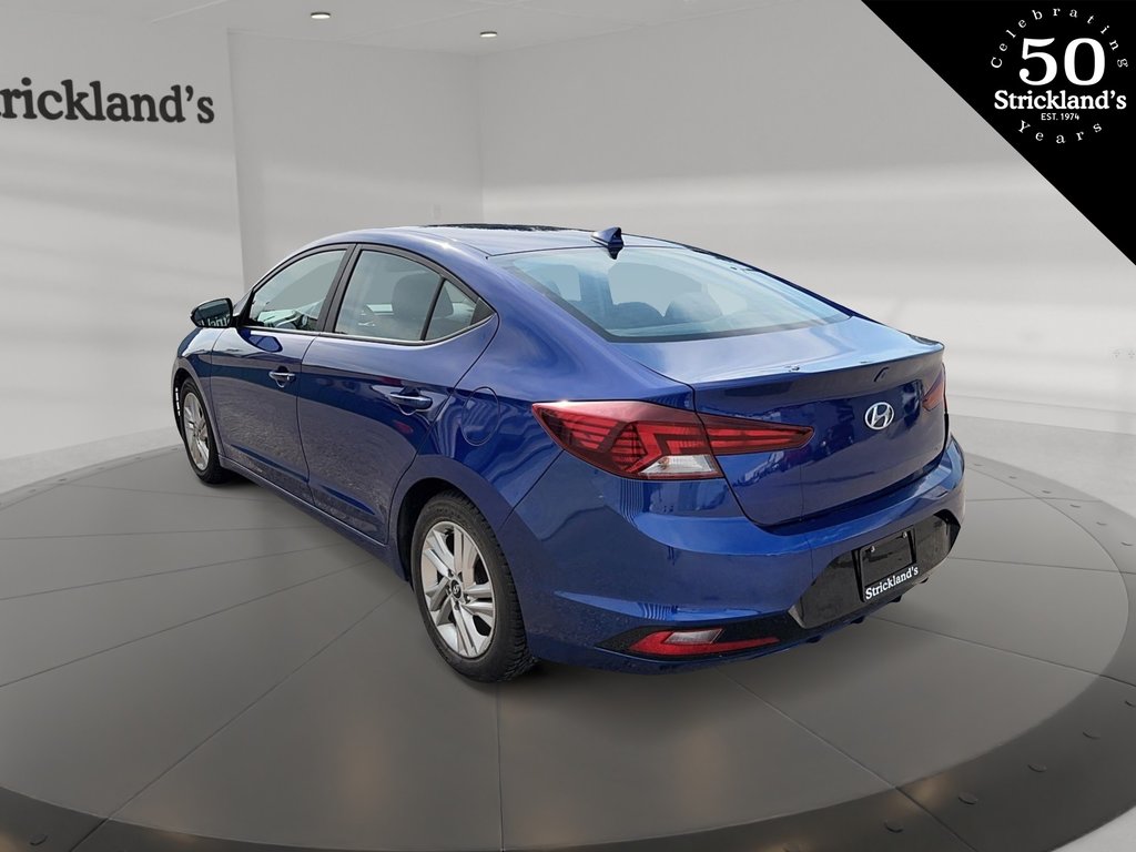 2020  Elantra Sedan Preferred IVT in Stratford, Ontario - 4 - w1024h768px