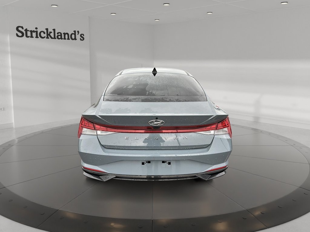 2022 Hyundai Elantra Sedan Ultimate IVT in Stratford, Ontario - 3 - w1024h768px