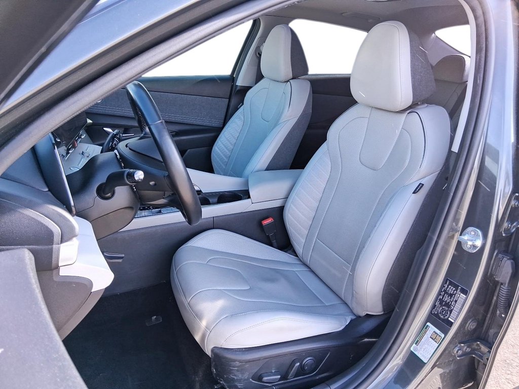2022 Hyundai Elantra Sedan Ultimate IVT in Stratford, Ontario - 8 - w1024h768px