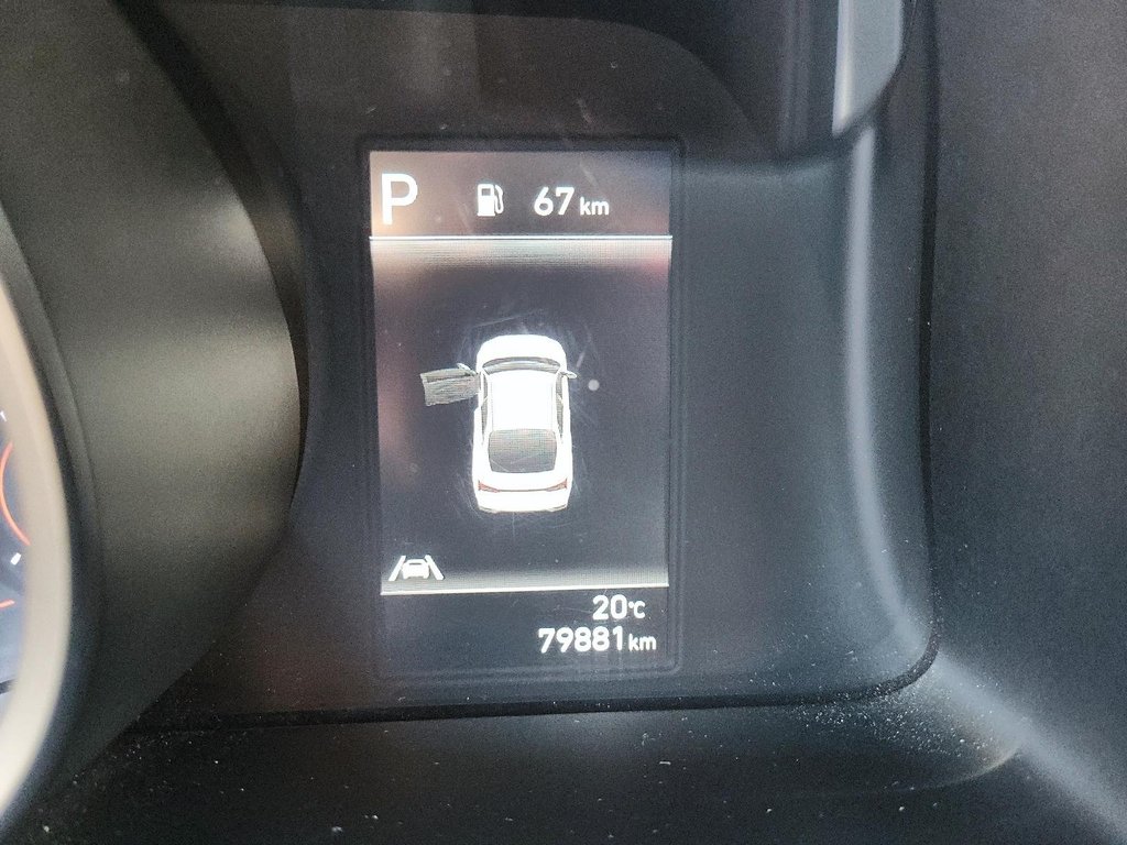 2023 Hyundai Elantra Sedan Preferred IVT in Stratford, Ontario - 12 - w1024h768px