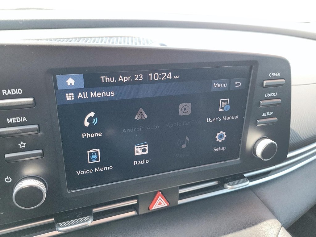 2023 Hyundai Elantra Sedan Preferred IVT in Stratford, Ontario - 19 - w1024h768px