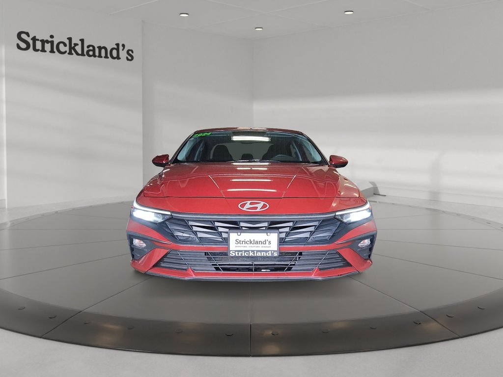 2024 Hyundai Elantra Preferred IVT w/Tech Pkg in Stratford, Ontario - 2 - w1024h768px